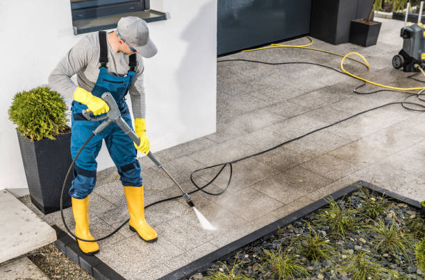 Why Choose Our Certified Pressure Washing Experts for Your Project Needs in Fredericktown, MO?
